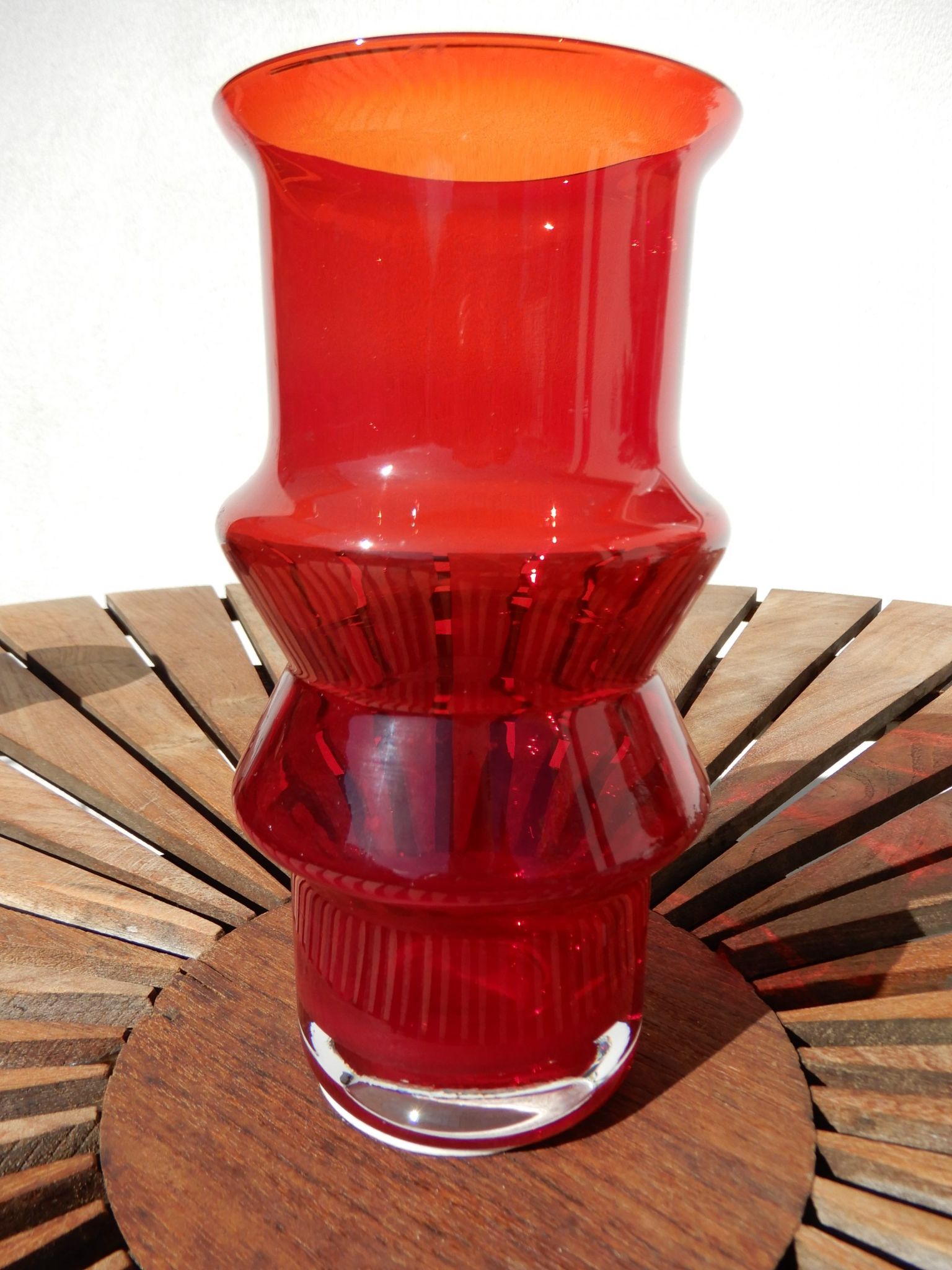 £30.00 Riihimaki Red Vase